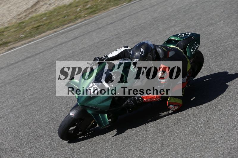 /07 09.04.2026 Cornu Master School ADR/Gruppe rot/21